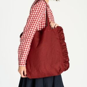 Son De Flor Burgundy Ruffled Linen Tote Bag With Holiday Pin